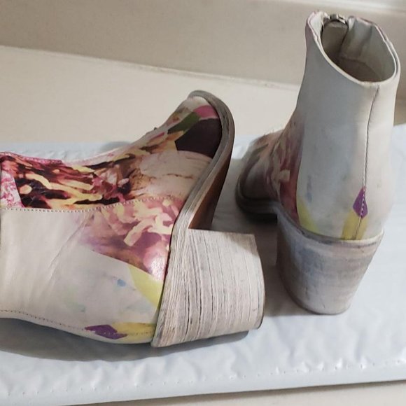 Diesel Floral Abstract Bootie With Peek Open Toe EU 37 / US 6 - Picture 8 of 12